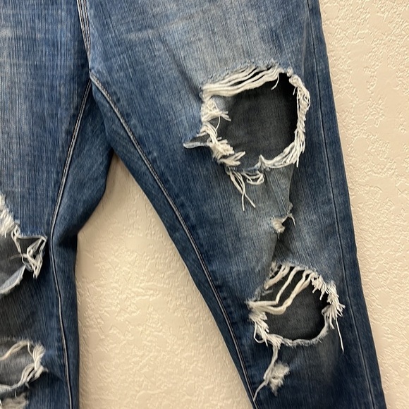Articles Of Society Distressed Boyfriend Jeans 25 - Picture 5 of 9